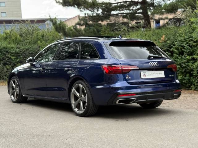 2020 Audi A4 Avant 2.0 35 TDI Black Edition 5dr S Tronic