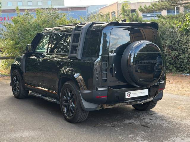 2021 Land Rover Defender 110 3.0 D300 SE 110 5dr Auto [7 Seat]